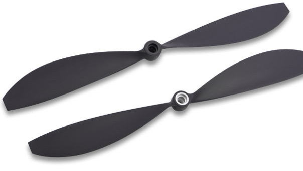 無人機槳葉用玻纖尼龍還是碳纖維復合材料？