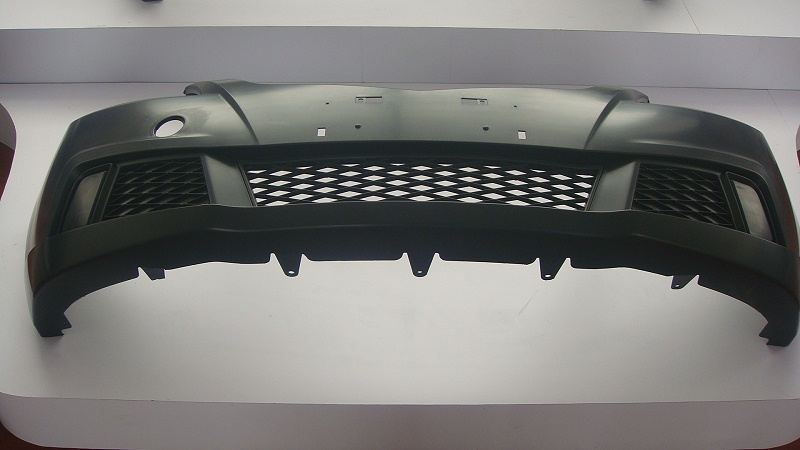 中新華美滑石粉填充PP材料：汽車保險(xiǎn)杠材料的理想之選