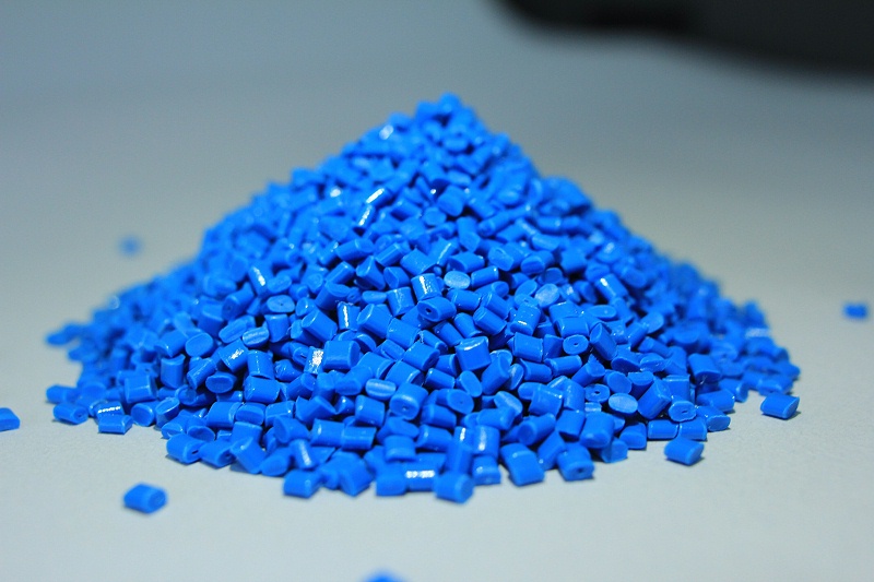 想要PC＋ABS合金料的價(jià)格？中新華美十分鐘給你出！