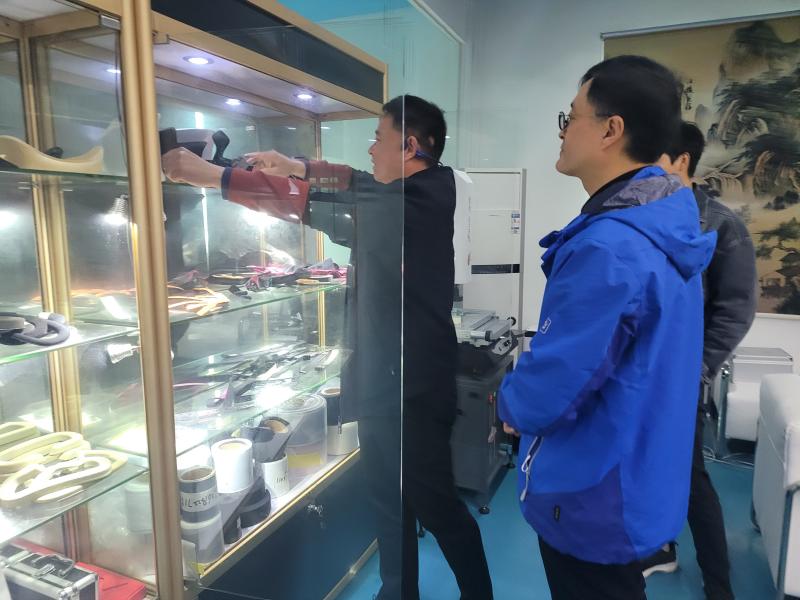 青島中新華美總經理王東拜訪優(yōu)秀企業(yè)，見賢思齊！