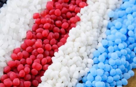 TPE、TPU熱塑性材料的特點(diǎn)及其應(yīng)用