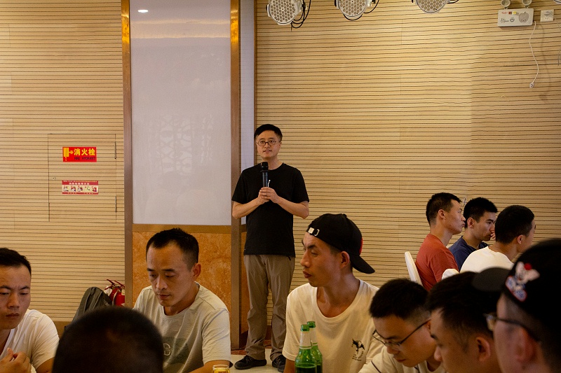 王總向大家分享膠東抗日戰(zhàn)場將領(lǐng)理琪、張玉華的紅色故事