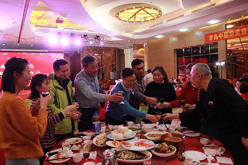 開(kāi)懷暢飲 (2)