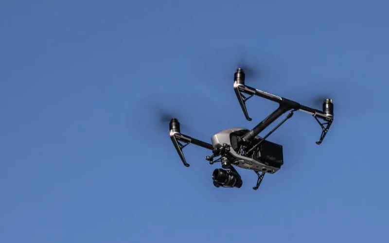 無人機外殼用PCABS合金材料如何能滿足復(fù)雜環(huán)境中的性能需求？